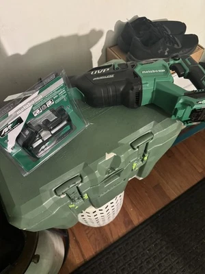 Metabo HPT 36V Cordless Brushless Reciprocating Saw +4ah Multivolt batt + blades - Image 1 of 4