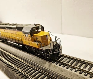 Kato SD40-2 - UP #3523 MP Patch Job Custom - Picture 1 of 13