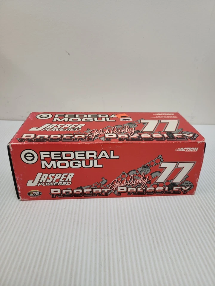 Robert Presley 2000 Jasper Engines Parts Nascar 1/24 Diecast Club Car #77 - Image 1 of 2
