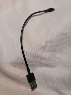 ОРИГИНАЛЬНЫЙ OEM APPLE BEATS USB КАБЕЛЬ ЗАРЯДНОЕ УСТРОЙСТВО ДЛЯ POWERBEATS PRO И BEATSX BEATS X  - Изображение 1 из 4