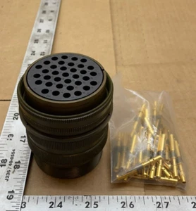 35 Pin Amphenol Mil-Spec Connector VS3106R-40A-356-F80-T12 VEAM 1306 - Picture 1 of 7