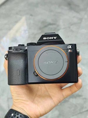 Câmera Digital Sony Alpha A7R ILCE-7R 36.4MP Apenas Corpo Inglês - Preta - Imagem 1 de 4