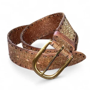 Golden geprägter brauner Ledergürtel mit massiver Messingschnalle Größe Medium - Bild 1 von 7