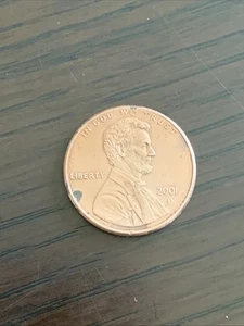 2001 Lincoln Cent With Error - Picture 1 of 2