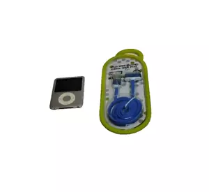 Apple iPod nano 3rd Generation Gen 4GB 8GB A1236 Fast Ship - Picture 1 of 3