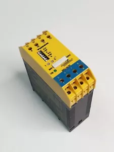 2Pcs. Turck MK13-22 Ex0-R/230VAC Isolating Switching Amplifier - Picture 1 of 5
