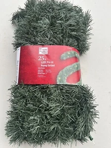 *Clearance* 25ft.LED Pre-Lit Roping Artificial Garland - Picture 1 of 3