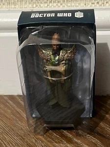 Doctor Who Eaglemoss Figure #37 Draconian Prince 3rd Doctor  - Picture 1 of 4