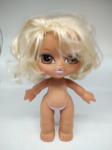 Bratz Big Babyz Baby Vinessa Puppe MGA 13 Zoll groß blond braune Augen - Bild 1 von 4