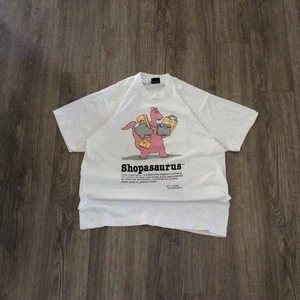 Camiseta Shopasaurus Vintage Años 80 Saurus Pandilla Dinosaurio Arte Camiseta Prendas para el torso parlante L - Imagen 1 de 6