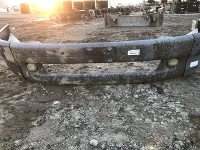 Parachoques Freightliner Columbia 120 2001-2018 3 piezas acero - usado Foto 1 de 4