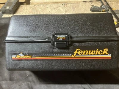 Caja de aparejos Fenwick Moonshine 1803 vintage hecha en plano caja de aparejos Fen-Lite de 3 bandejas Foto 1 de 4