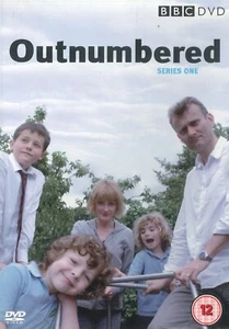 Outnumbered: Temporada 1 (2007) DVD, Hugh Dennis, Daniel Roche, Ramona Marquez - Imagen 1 de 2