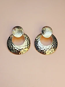 PREMIER DESIGNS Signed Hammered Gold Tone Earrings Door Knocker FREE $HIPPING - Picture 1 of 4