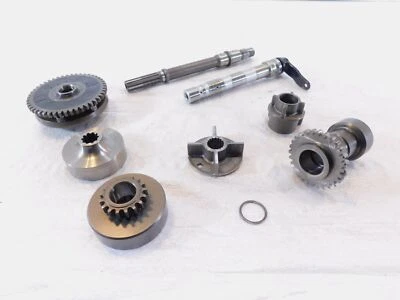 1990-1992 Kawasaki Ninja ZX11 ZX1100 Engine Crankshaft Balancer Gears & Shafts - Изображение 1 из 4
