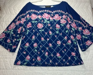 Bob Mackie Liquid Knit Top M Blue Slinky Floral 3/4 Flare Sleeves Resort Modest - Picture 1 of 7
