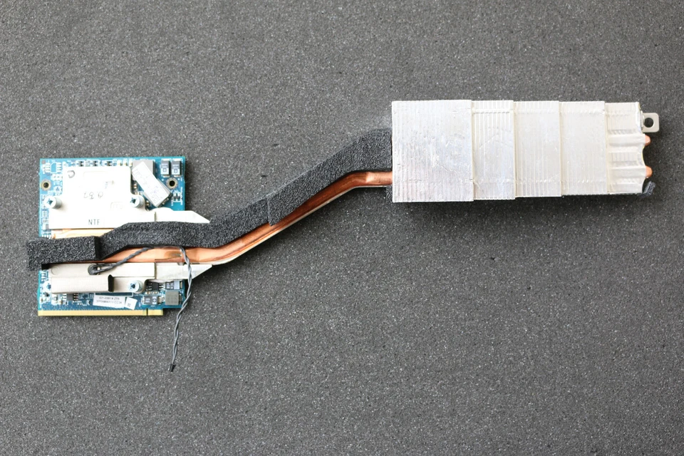 NEW 2008 Apple 20" iMac A1224 Video Card ATI Radeon HD 2400 128MB 661-4440 (28N) - Image 1 of 4