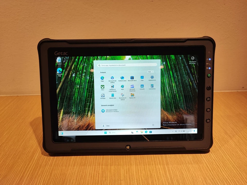 GETAC F110 i5-4300U / 4 GB / 128 SSD / Display 11.6" Touch - Immagine 1 di 4