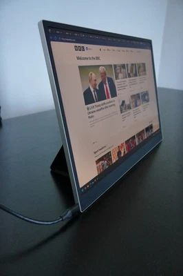 LG Gram+ View External Monitor USB C very high resolution 2560x1600 16" - Image 1 of 4