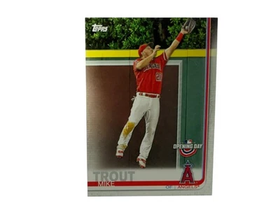 Mike Trout 2019 Topps #24 BASEBALL Card - Image 1 of 2
