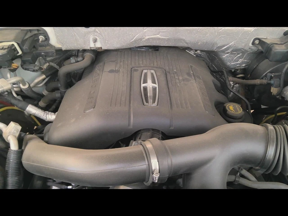 Engine 3.5L VIN T 8th Digit Turbo Fits 15-17 NAVIGATOR 6837654 - Imagem 1 de 4