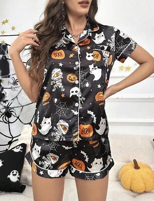 Conjunto de pijama de salón de tela de araña fantasmas calabaza satinado sedoso de Halloween Foto 1 de 3