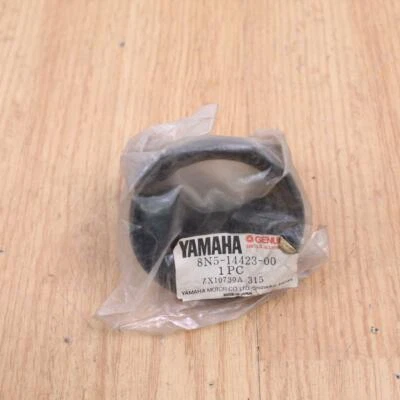 Yamaha ET 340 ENTICER 1978-90 caja de aire tubo de succión bota nuevo fabricante original Foto 1 de 4