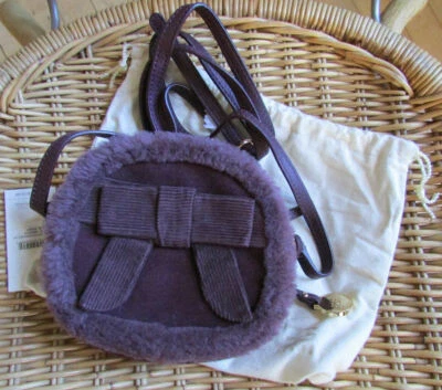 Bolso Bandolera UGG Pana Bailey Arco Gamuza Caja Puerto Púrpura Oscuro Nuevo $155 Foto 1 de 4