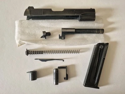 Kit de piezas de unidad de conversión Colt Factory 1911 22LR barril deslizante posterior a la Segunda Guerra Mundial Foto 1 de 4