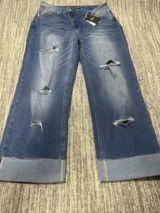 Flamingals Capri Jeans Womens Large 32x30 Blue Medium Wash Straight Leg Denim - Picture 1 of 14