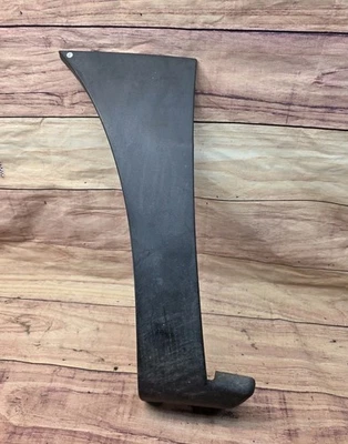 2002 Chevy Avalanche 1500 2500 Fender Trim Driver Side Front Lower OEM - Image 1 of 4