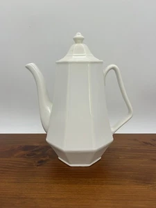 Nice! Classic Colonial White Vintage Homer Laughlin  Ironstone 6 Cup Coffee Pot - Picture 1 of 12