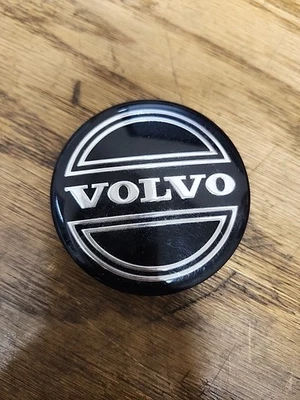 VOLVO V40 V50 V70 XC70 XC90 1 WHEEL RIM HUBCAP HUB CAP CENTER DUST COVER OEM C1 - Image 1 of 3
