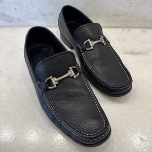 SALVATORE FERRAGAMO "MAGNIFICO" Black Leather  Loafers Size 9  MSRP $520 - Picture 1 of 15