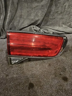 Lincoln MKX 2011-2015 conductor izquierdo luz trasera interior tapa montaje maletero lámpara OEM Foto 1 de 4