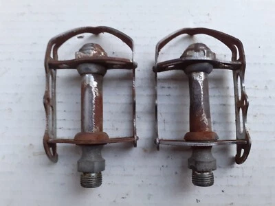 Coppia pedali bici corsa eroica, marcati FPO, corpo alluminio, lati in ferro - Immagine 1 di 3