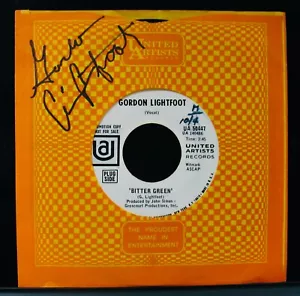 GORDON LIGHTFOOT~Firmado AMARTER GREEN Funda de Disco de Promoción+45~Cantante Folk Canadiense - Imagen 1 de 2