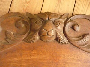 Antique French Wood Carved Oak lion head Pediment Architectural - Picture 1 of 8