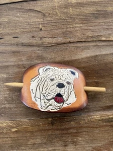 Palo Bulldog de cuero vintage en relieve 2,5" x 4" - Imagen 1 de 8