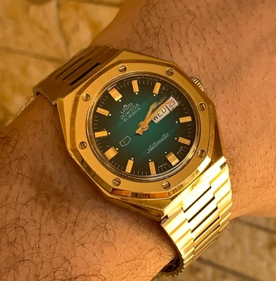 1970'S VINTAGE JWB WATCH AUTOMATIC GREEN DIAL GOLD PLATED MEN 37MM SWISS MADE - image 1 of 4
