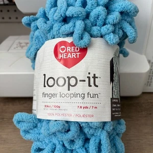 Red Heart Loop-It Finger Looping Yarn Blue 7.6 Yards Craft Skein - Picture 1 of 2