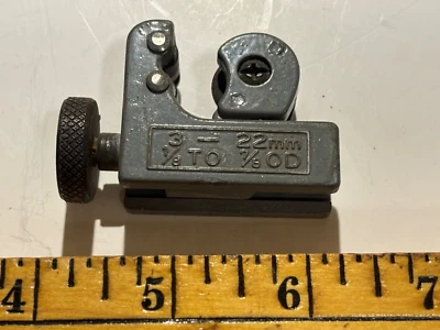 Superior Tool Pro-Line Pipe Cutter 1/8" - 7/8" OD 3 mm to 22 mm Made in USA - Image 1 of 4