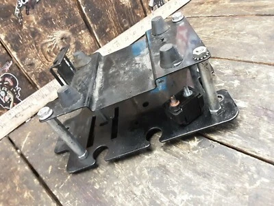 Harley Davidson Dyna 2001 01 soporte de montaje CDI soporte placa soporte  Foto 1 de 4