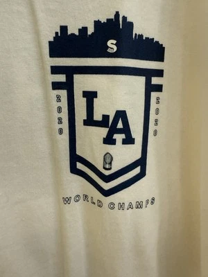 Camiseta blanca Street Dreams LA Dodgers 2020 Champs talla L Foto 1 de 4