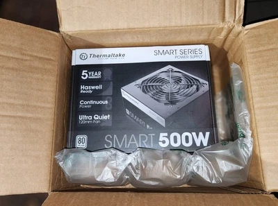 Fuente de alimentación Thermaltake Smart 500W Foto 1 de 4