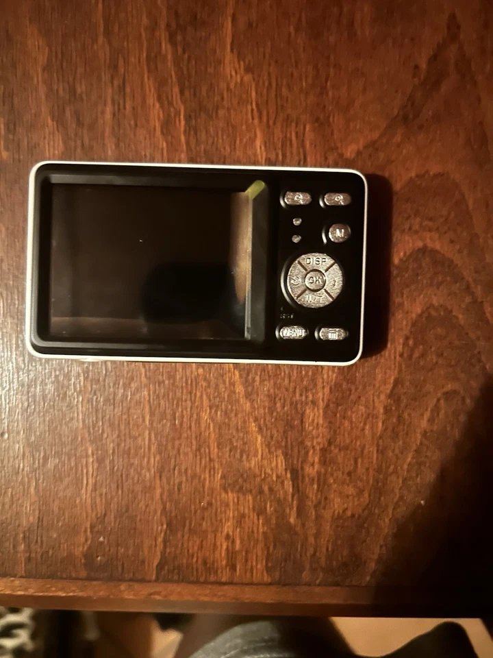 Praktica dz13 Compact Digital Camera - Image 1 of 2