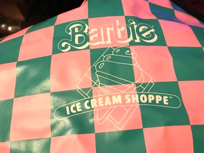 Alfombra a cuadros vintage Barbie Ice Cream Shoppe 1986 original Foto 1 de 4