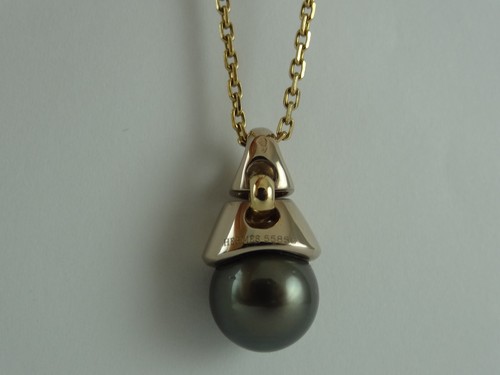 HERMÈS HERMES Collana Ciondolo Perla Nera & Oro Giallo & Oro Bianco