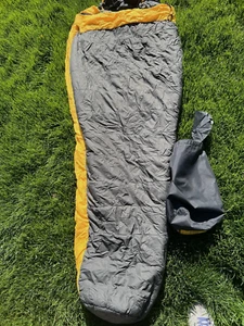 The North Face Snowshoe Polarguard Sleeping Bag Regular Length Grey Yellow -18C - Picture 1 of 12