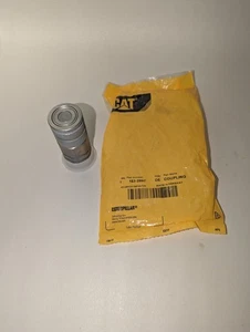 Accoppiatore femmina scollegamento rapido OEM Caterpillar 153-2997 INUTILIZZATO SPEDIZIONE GRATUITA - Foto 1 di 5